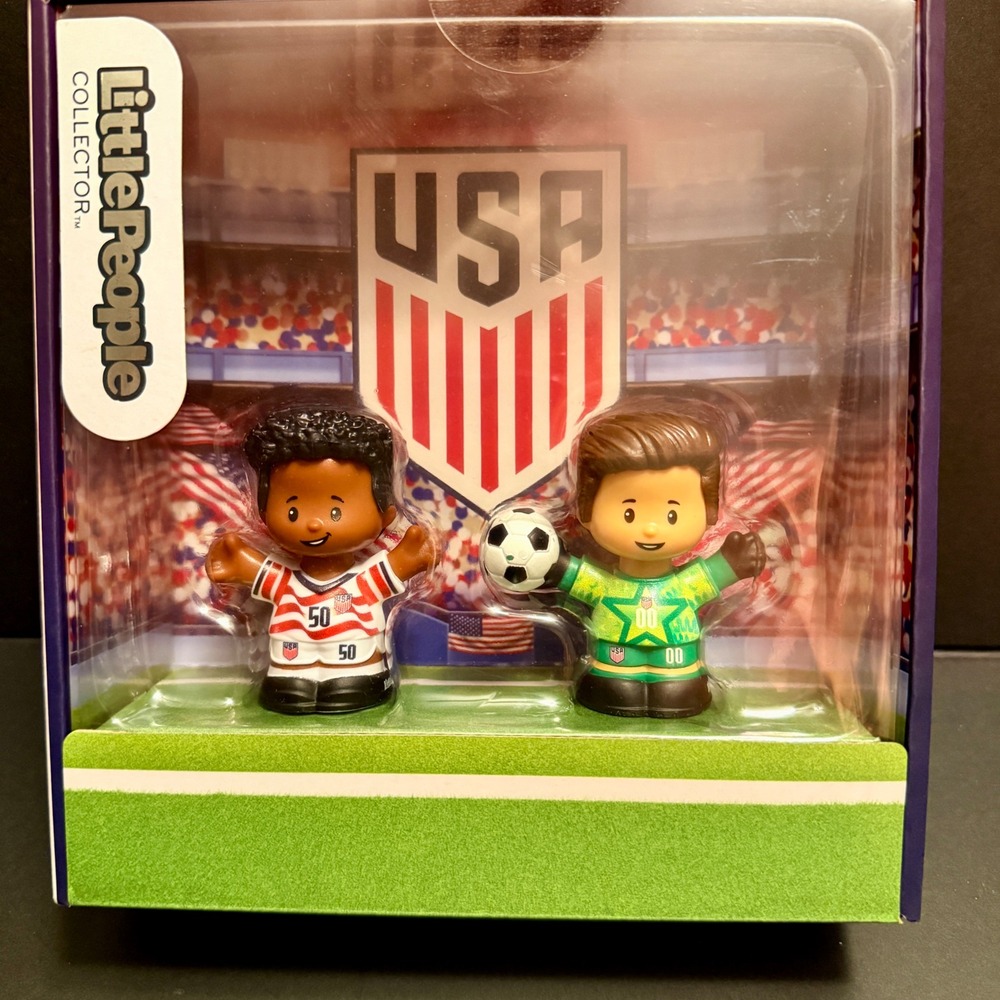 Fisher-Price Little People Collector US Soccer NEW Striker Goalkeeper